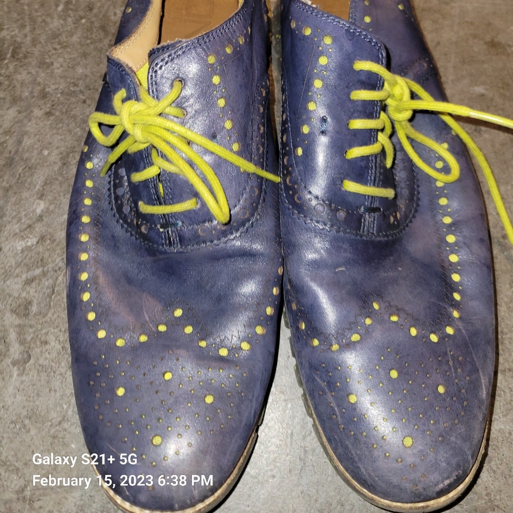 Men casual shoes